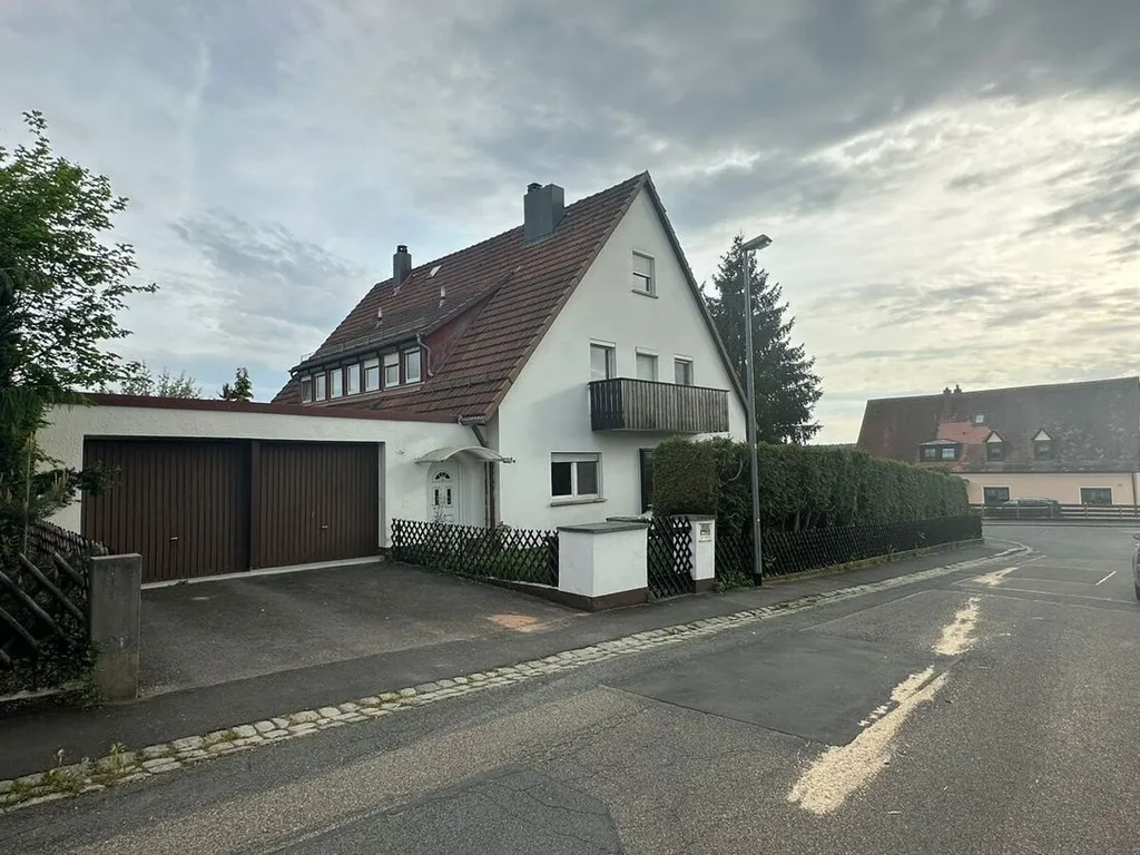 Vorher: Himmel austauschen auf Immobilienfotos